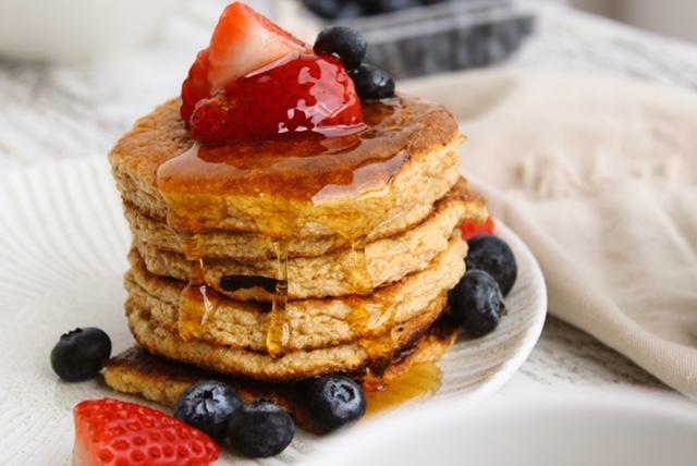 PANCAKES DE AVENA SALUDABLES – Ginger's Kitchen