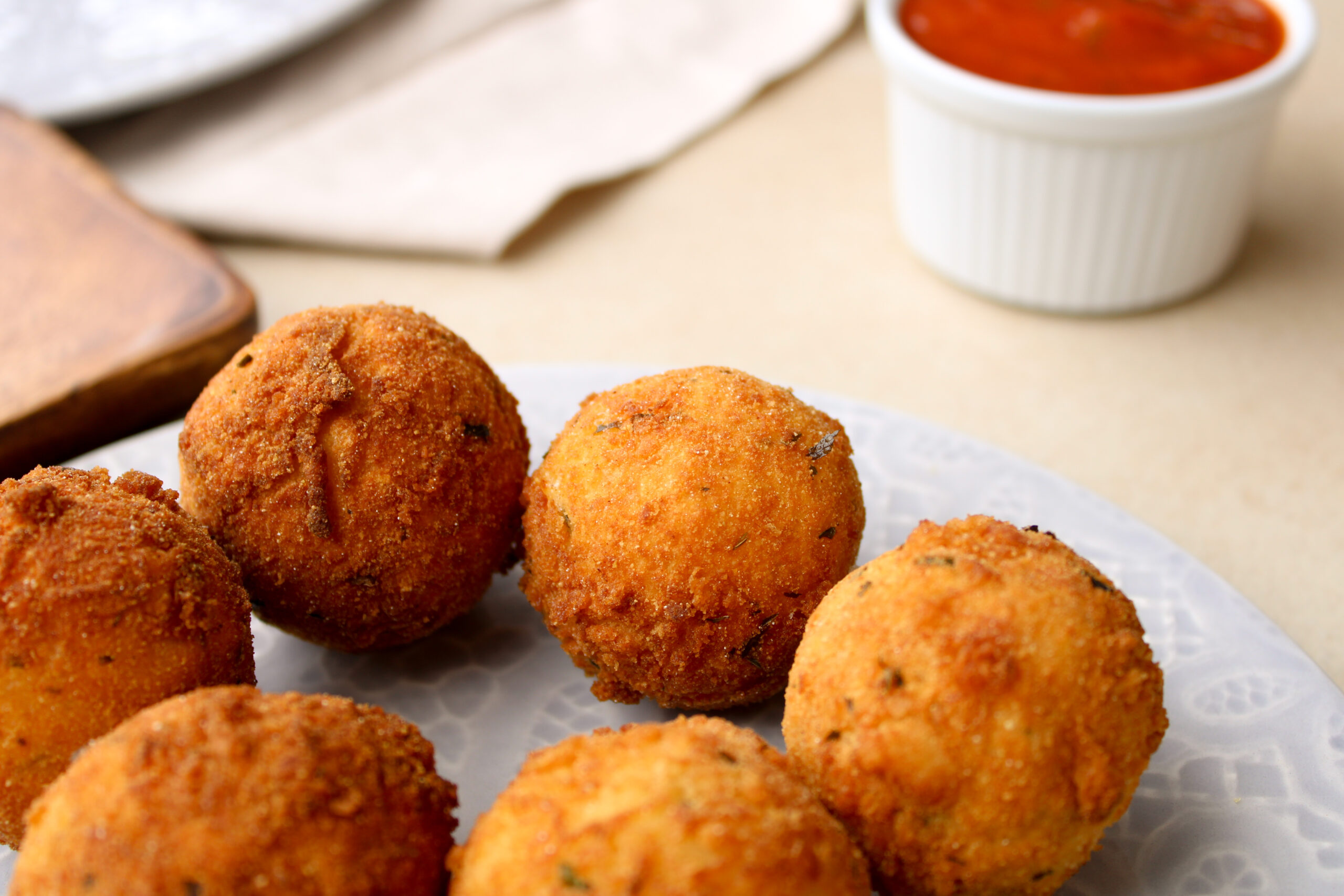 ARANCINI RELLENO DE MOZZARELLA. – Ginger's Kitchen